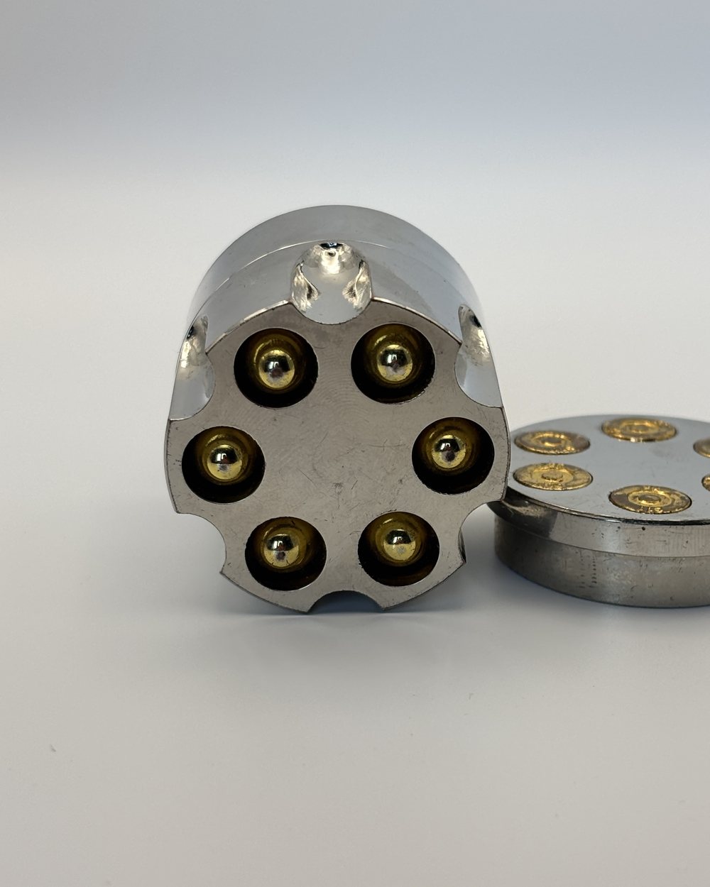 Grinder a forma di tamburo di revolver